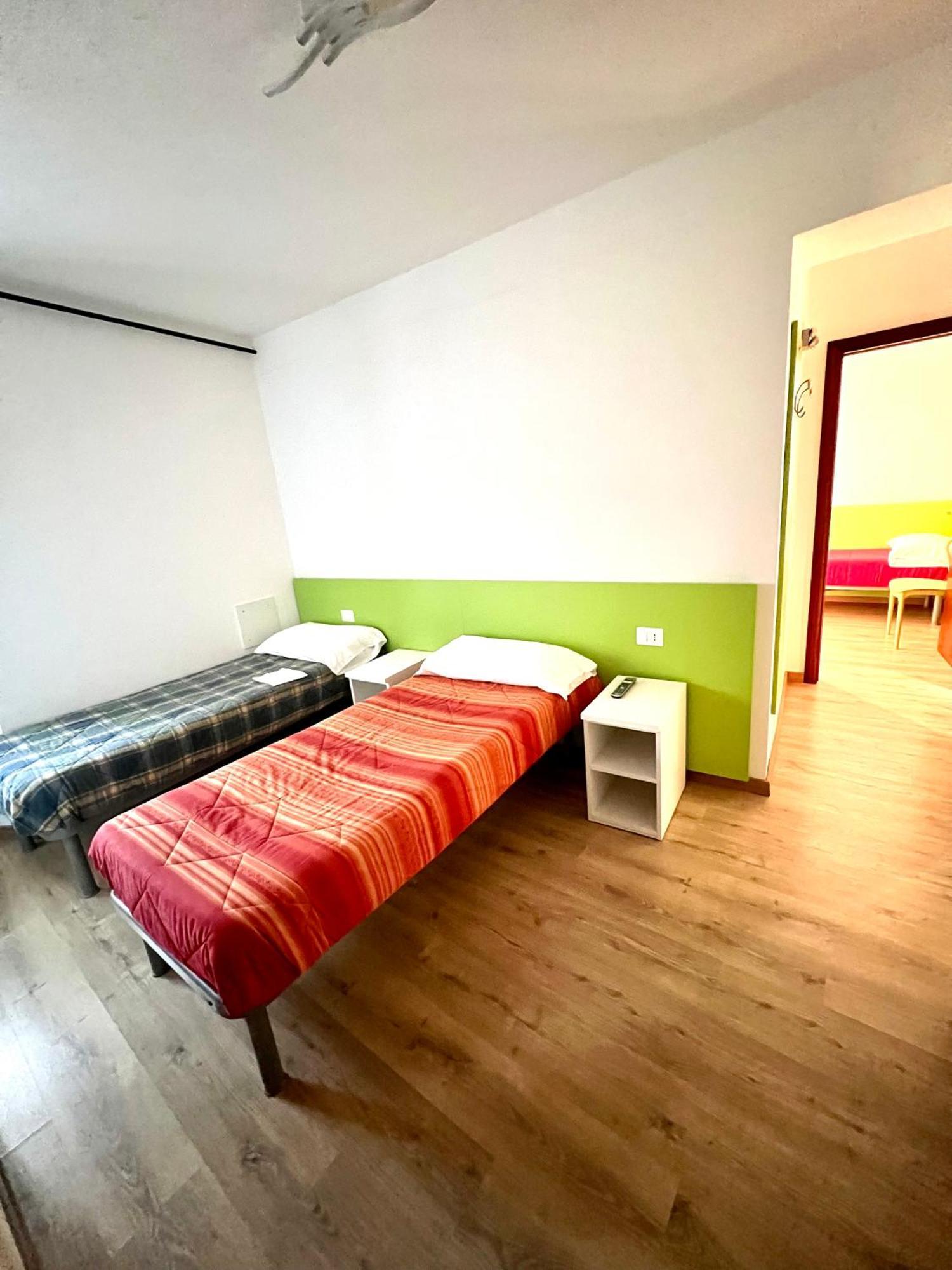Guerrin Meschino Hotel Montemonaco Kültér fotó